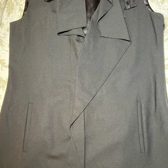 Elie Tahari Sleeveless Wool Dress Blazer Asymmetrical Ruffle Neckline size 2 - Picture 7 of 11